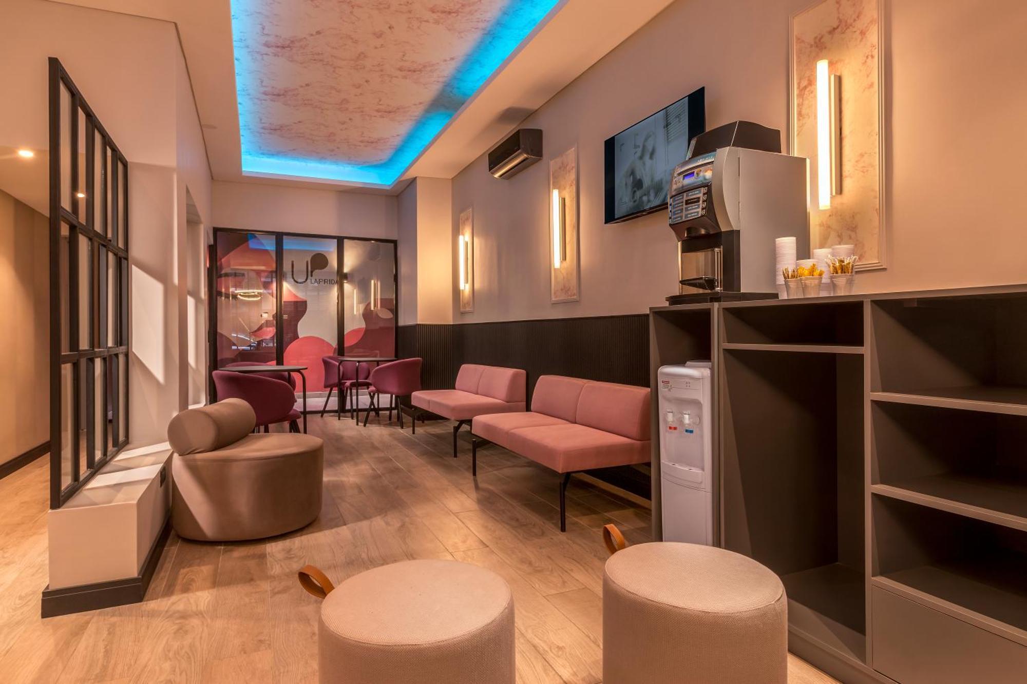 Up Laprida (Adults Only) — Photos 3